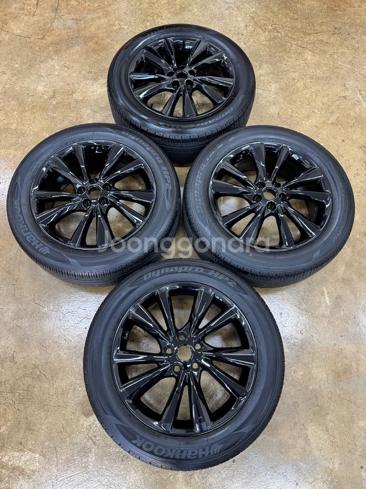 더 뉴 카니발 19인치 순정휠타이어 팝니다--5