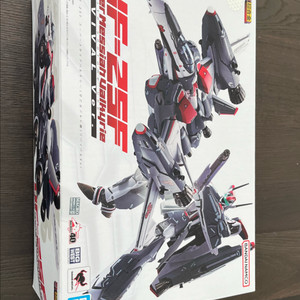 DX초합금 VF-25F 슈퍼 메사이어 발키리 알토기 리바이벌 팝니다