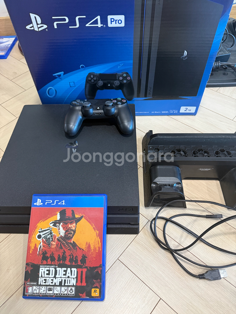 PS4 Pro 2TB, 레데리, 거치대--0