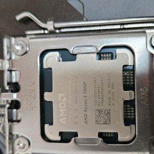 AMD 라이젠 7500F + B650M K 판매