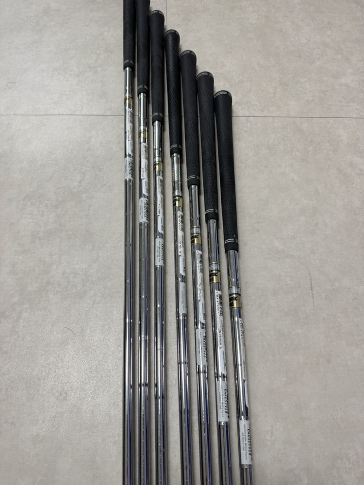 테일러메이드 p790 아이언(4 ~ p) 다이나믹골드 s200 이미지