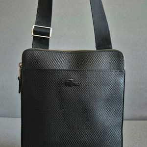 라코스테 샨타코 플랫 크로스백 이미지