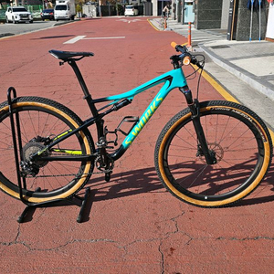 에스웍 에픽풀샥 m사이즈 조립 mtb