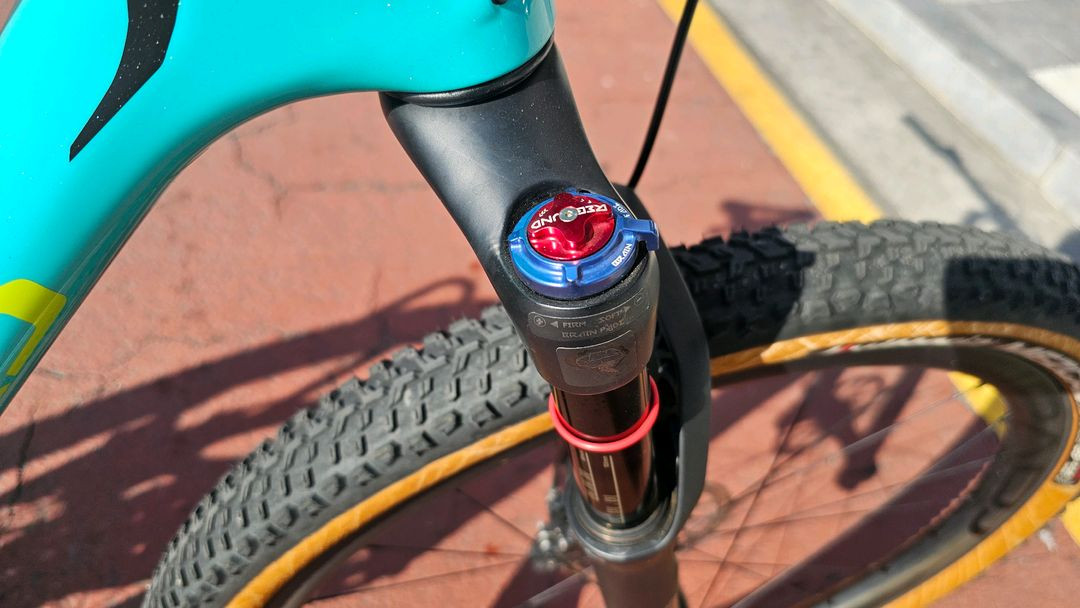 에스웍 에픽풀샥 m사이즈 조립 mtb--6