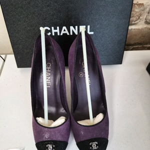 한번신은 새상품 같은 샤넬 정품 펌프스 하이힐