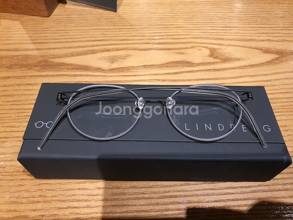 린드버그 판토 블랙 티타늄 안경--7