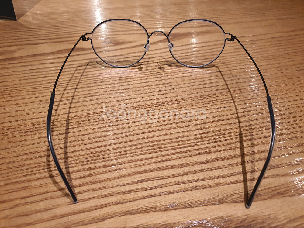 린드버그 판토 블랙 티타늄 안경--3