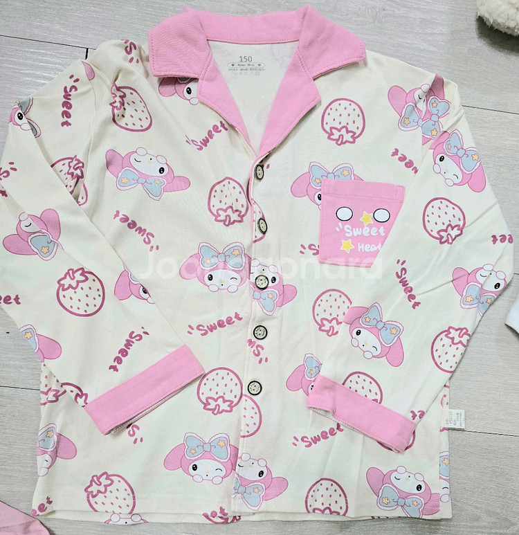 여아옷150사이즈 일괄 4만원!(잠바, 롱코트, 후드티, 기모바지 등 새옷포함)--7