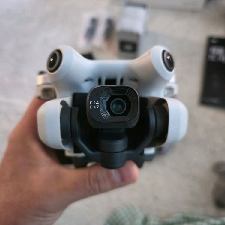 DJI Mini 4 Pro RC2 매빅 미니4프로 플라이모어콤보--2