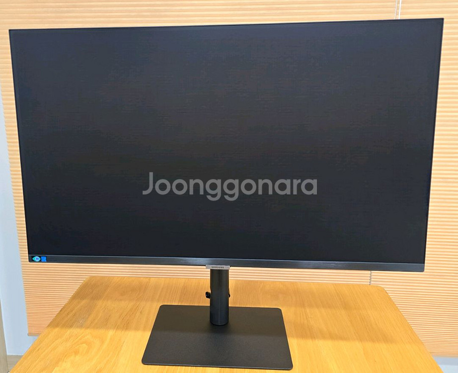 삼성 32인치 4K UHD IPS 뷰피니티 S8 S32B800 모니터--0