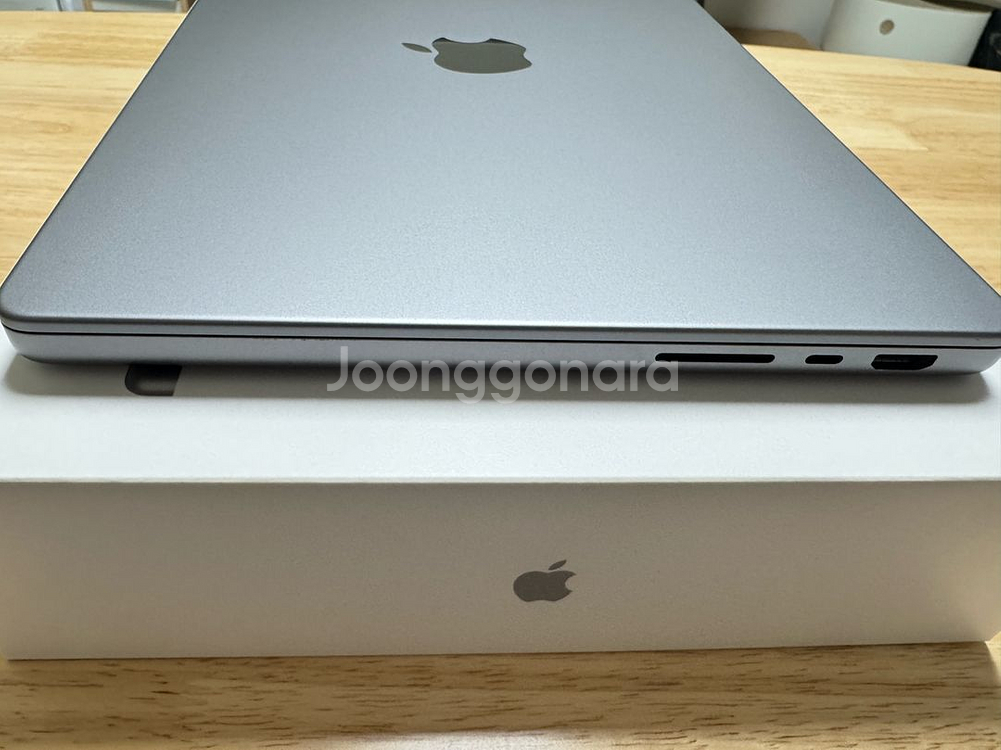 맥북 프로 14 M2 Pro (16GB / 1TB) AppleCare+ (26.03.21까지) 판매합니다--12