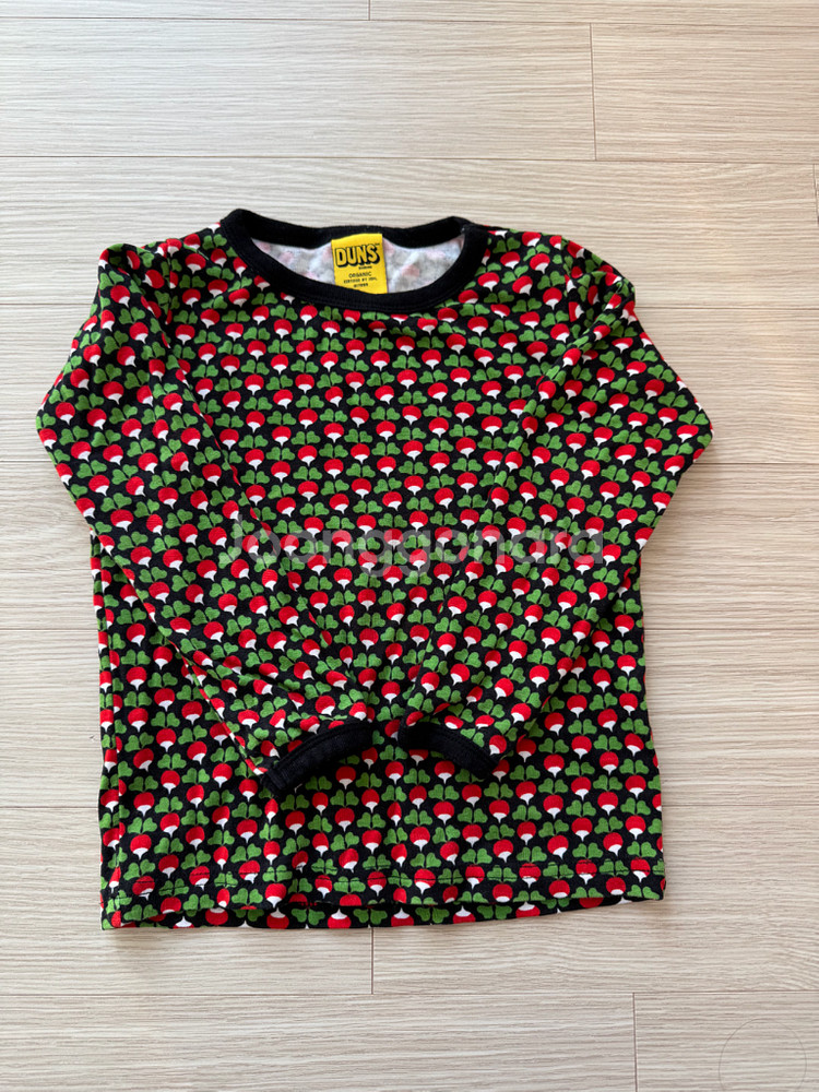 던스 블랙미니순무 긴팔 104사이즈--0