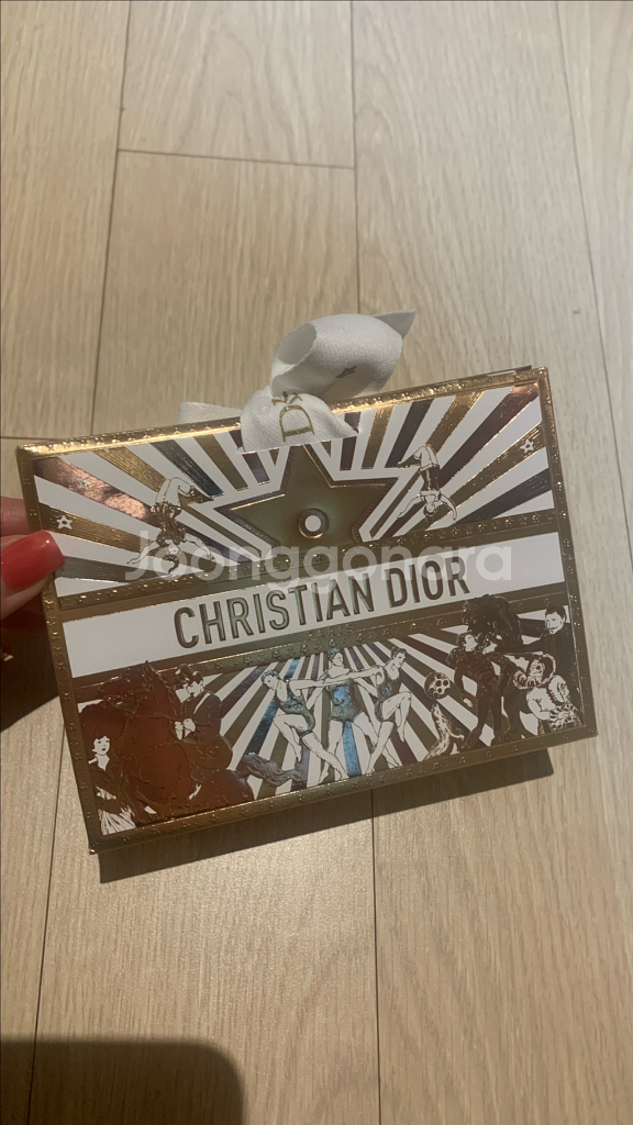 디올 어딕트 립 글로우 031 스트로베리 쿨톤--1