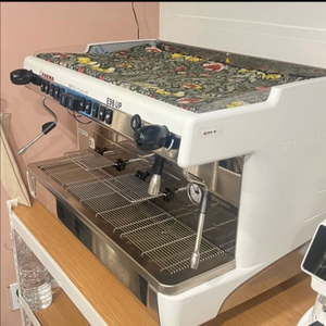 타카 E98 UP 에스프레소 커피머신+ 그라인더 + 제빙기