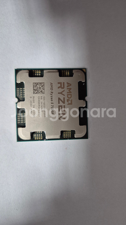 AMD 라이젠 5 7500F CPU 국내정발 AS보증 1년반남음--0