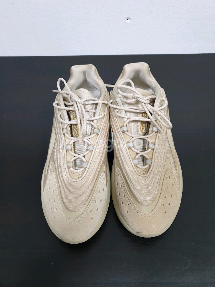 아디다스 아이보리 오젤리아 270사이즈--0