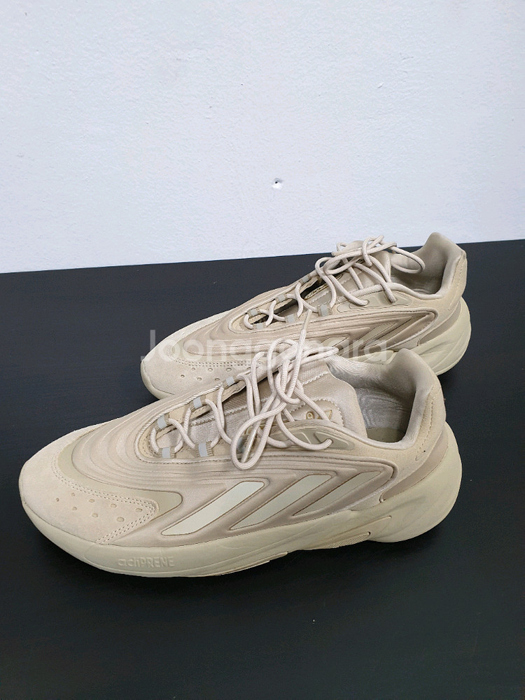 아디다스 아이보리 오젤리아 270사이즈--3