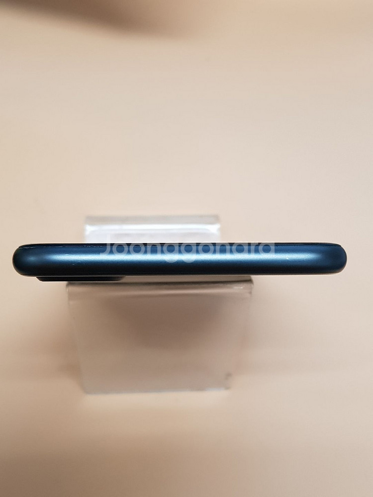 아이폰8플러스 64G 블랙(A1897) 깨끗한 무잔상 판매합니다--4