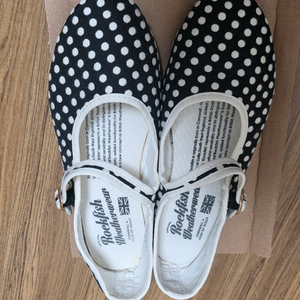 락피쉬 메리제인 도트 240 1번착용 4만원