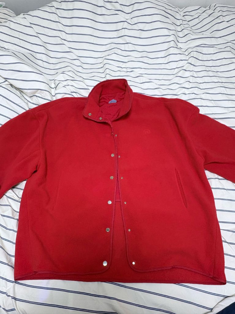 베뉴먼트 플리스 레드--2