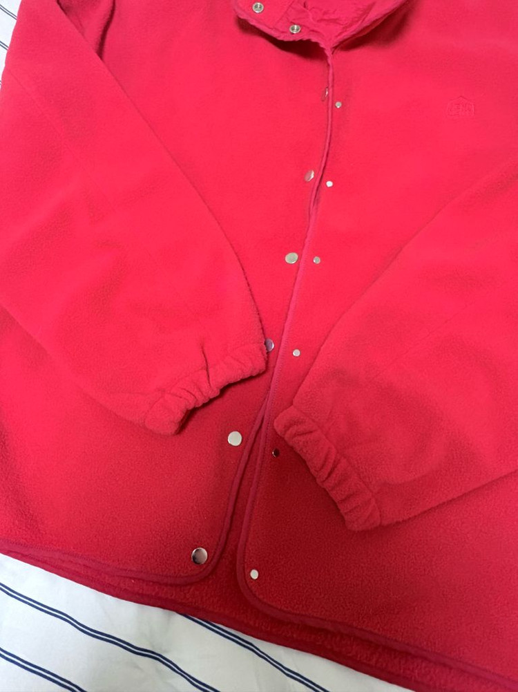 베뉴먼트 플리스 레드--3