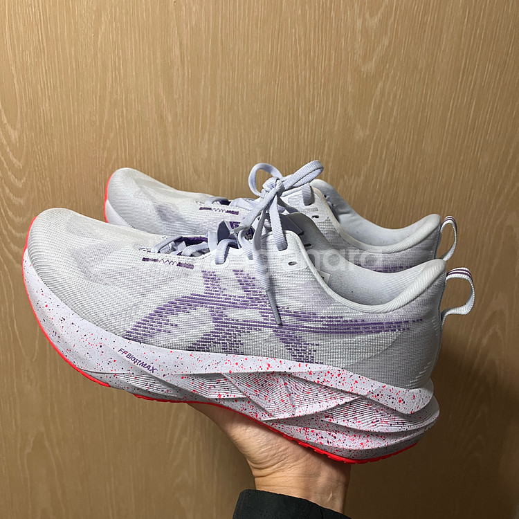 아식스 노바블라스트5 260 도쿄 퍼플 러닝화--0