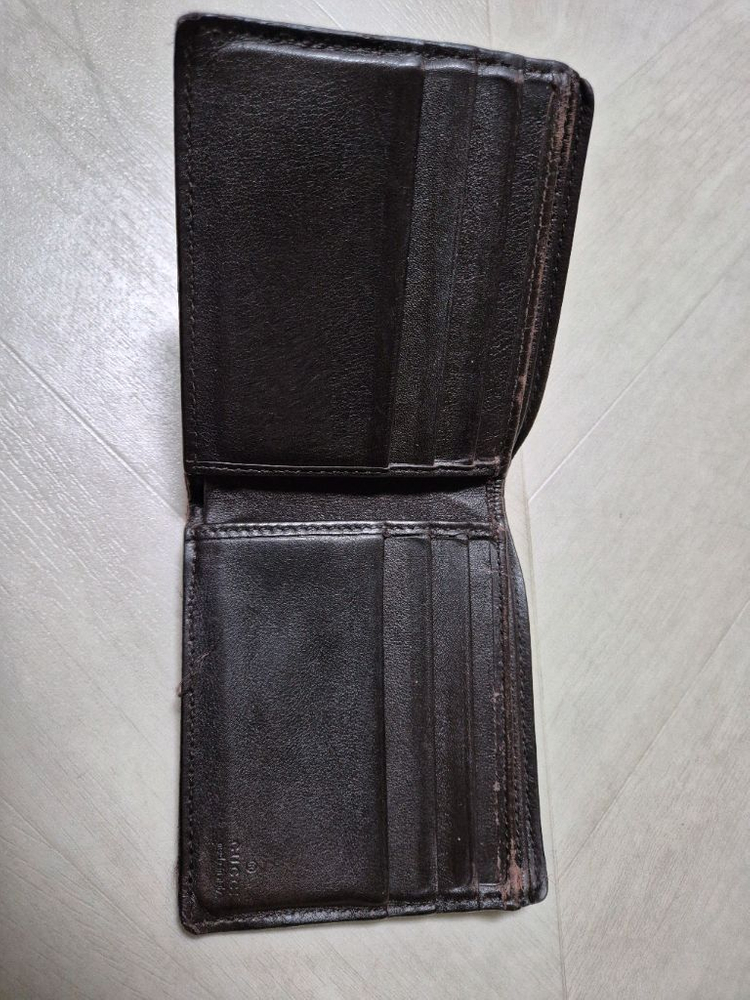 구찌 GG 패턴 남성 반지갑--2