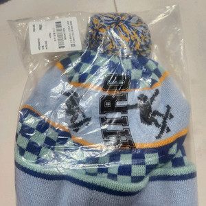 [새제품2개일괄] 히로 코위찬방울비니+모이몰른딸기크리스마스모자