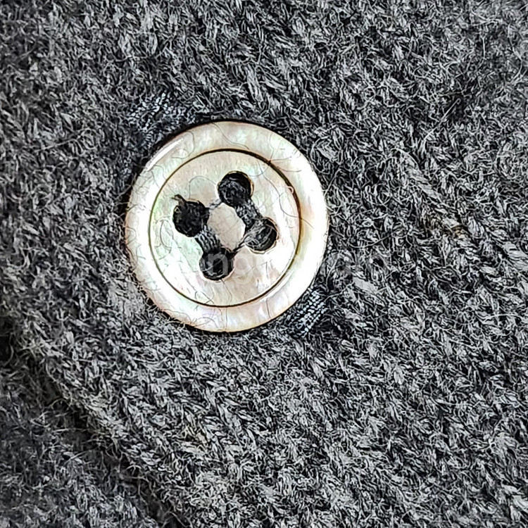 [M] 꼼데가르송 차콜 레드와펜 여성 가디건 AZ-N007--3