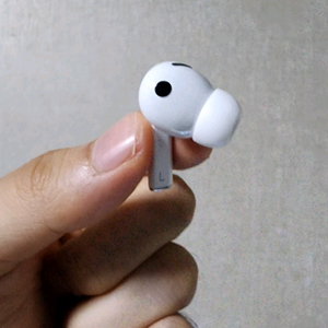 버즈 3 프로 화이트 왼쪽,오른쪽 유닛 판매합니다