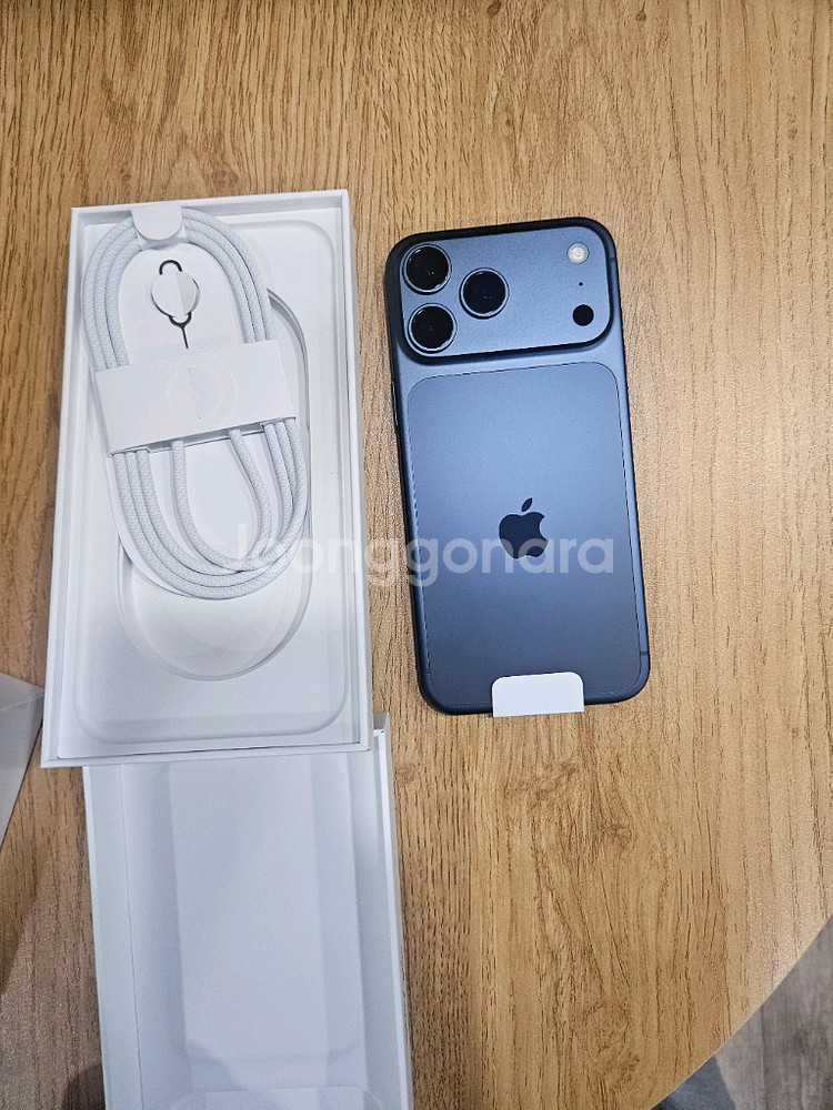 아이폰17 프로max512GB 딥블루--0