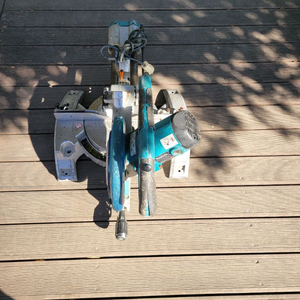 마키다1018L슬라이딩각도절단기. 260mm 엘케마키다정품 이미지