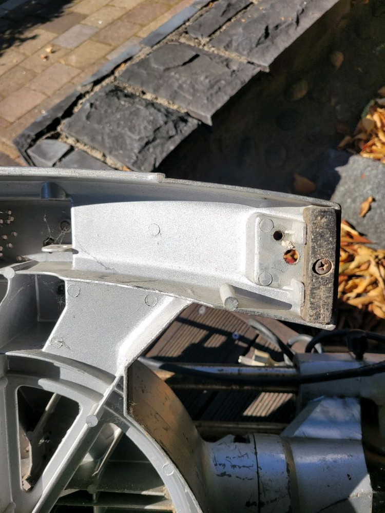 마키다1018L슬라이딩각도절단기. 260mm 엘케마키다정품 이미지