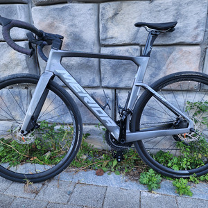 2024 메리다 리액토 6000 판매합니다.