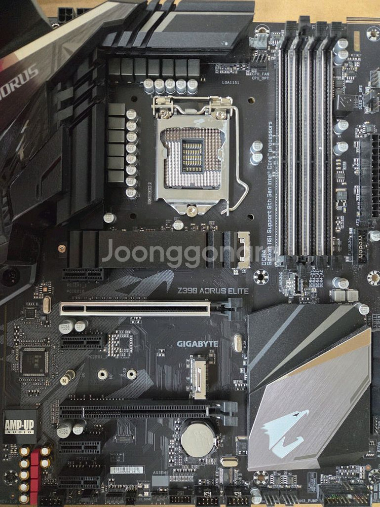 기가바이트 Z390 AORUS ELITE 정상작동합니다--0