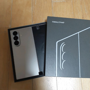 갱럭시Z폴드7 256G 개봉새제품(실버)