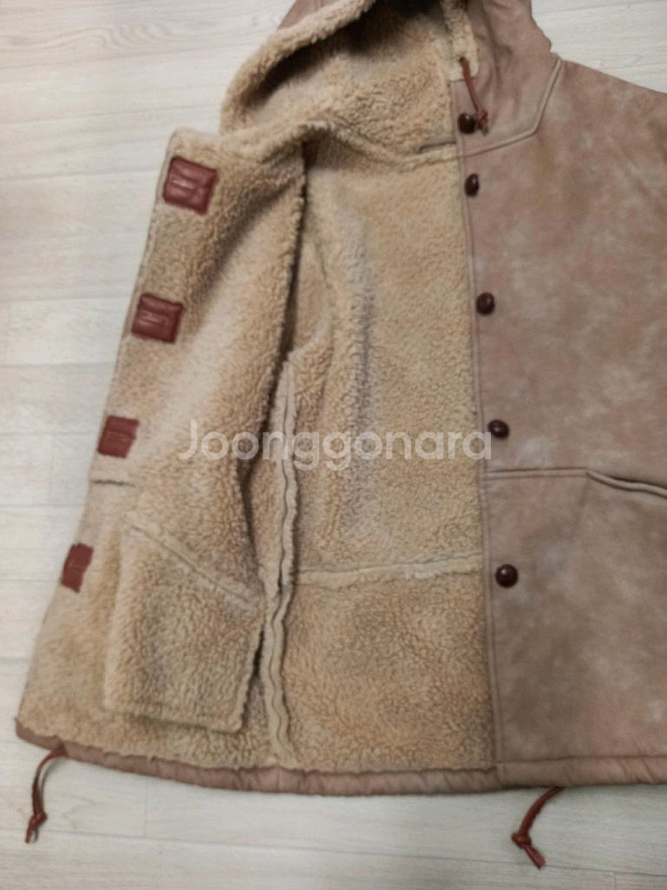 새상품 여성88 후드 무스탕 코트--4