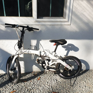 접이식자전거 알톤 맥밀란S 20인치 미니벨로(화이트,블랙 각6만)