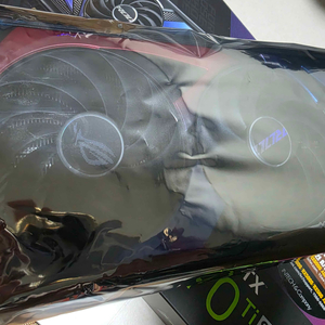 ASUS ROG STRIX RTX 4070Ti SUPER 16GB GDDR6X