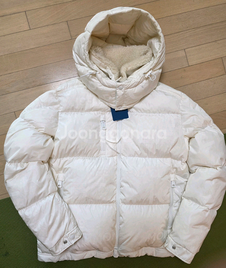 몽클레어 키즈 패딩 점퍼 8Y--1