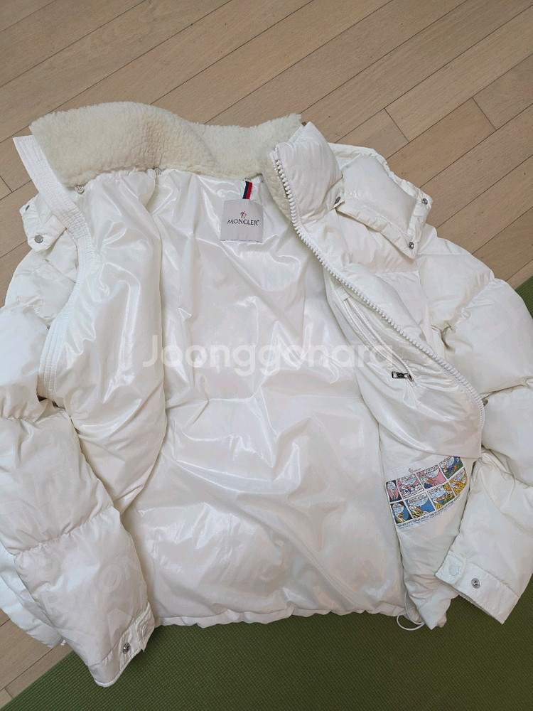 몽클레어 키즈 패딩 점퍼 8Y--8