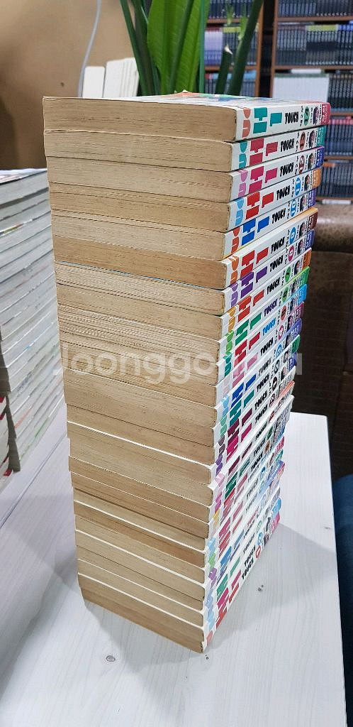 H1(만화책)1부12권,2부14권 팝니다--2