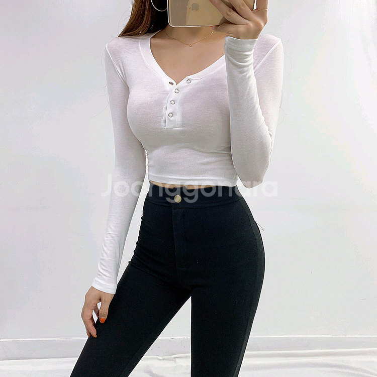 새상품 버튼 티셔츠 긴팔버젼 슬림티--1