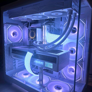 9800X3D RTX5090 어로스마스터 본체 이미지