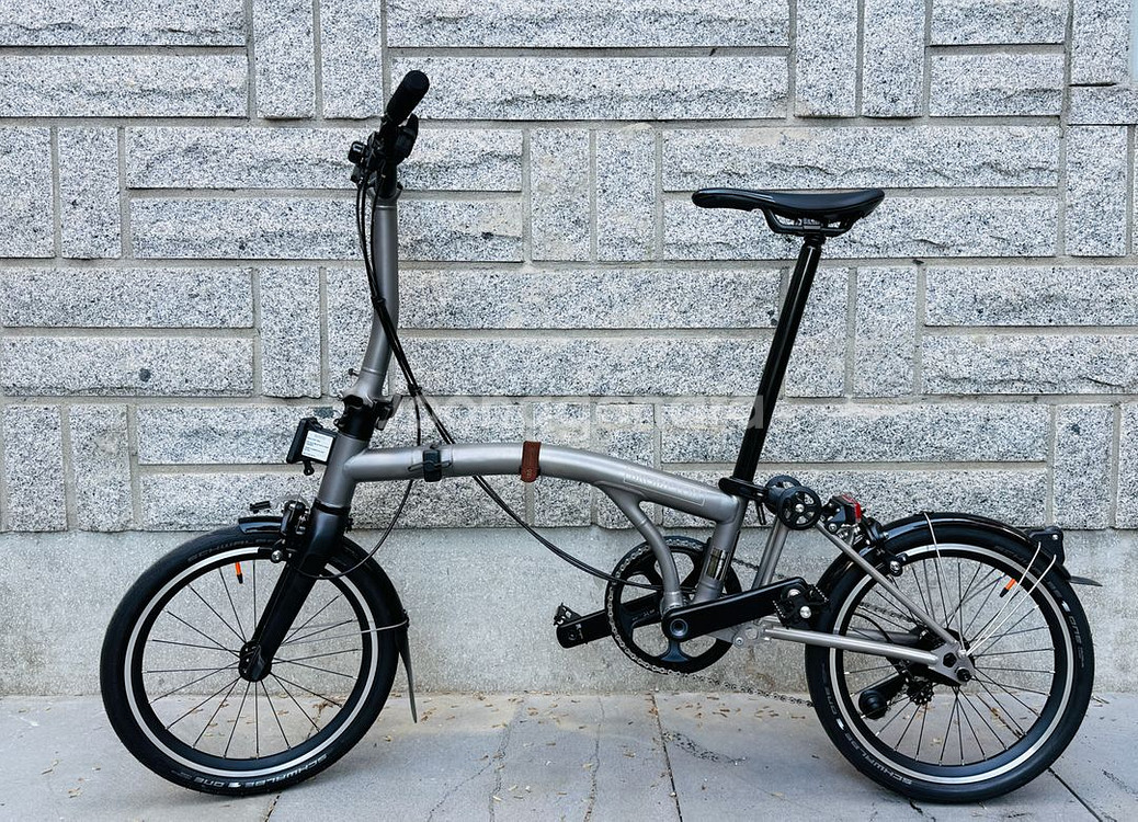 브롬톤 2025 T Line Urban - Mid--1