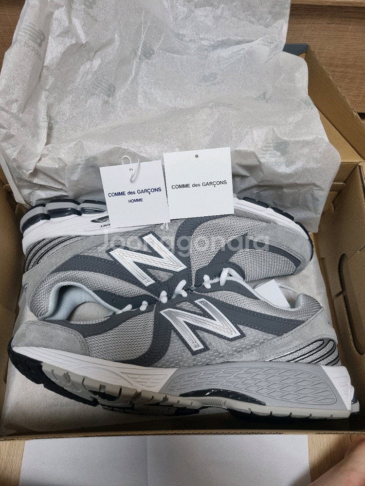 뉴발란스 x 꼼데가르송 옴므 860v2 그레이 화이트새상품 280--7