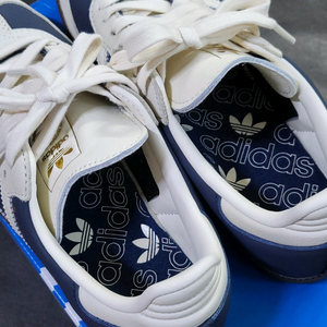 1회시착풀박) 아디다스 삼바OG 나이트인디고 크림화이트 240