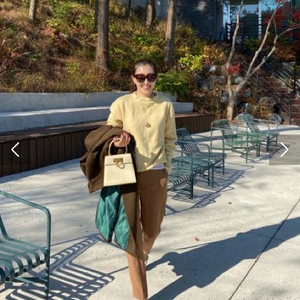 코스모폴리탄줄라이 가디건