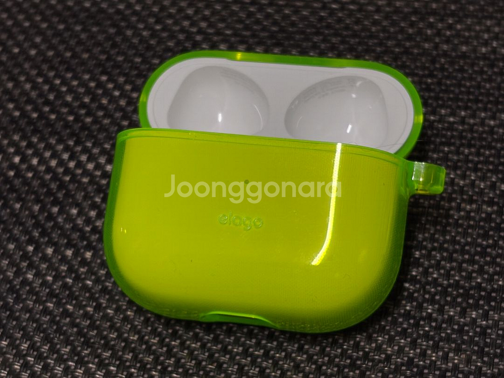 애플 에어팟3 맥세이프 깨끗하게 사용한 기기--5