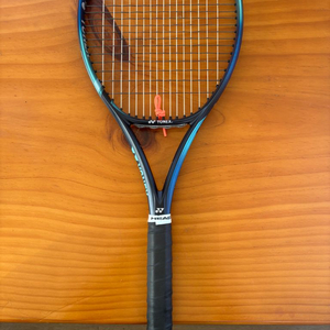 요넥스 이존98 테니스라켓